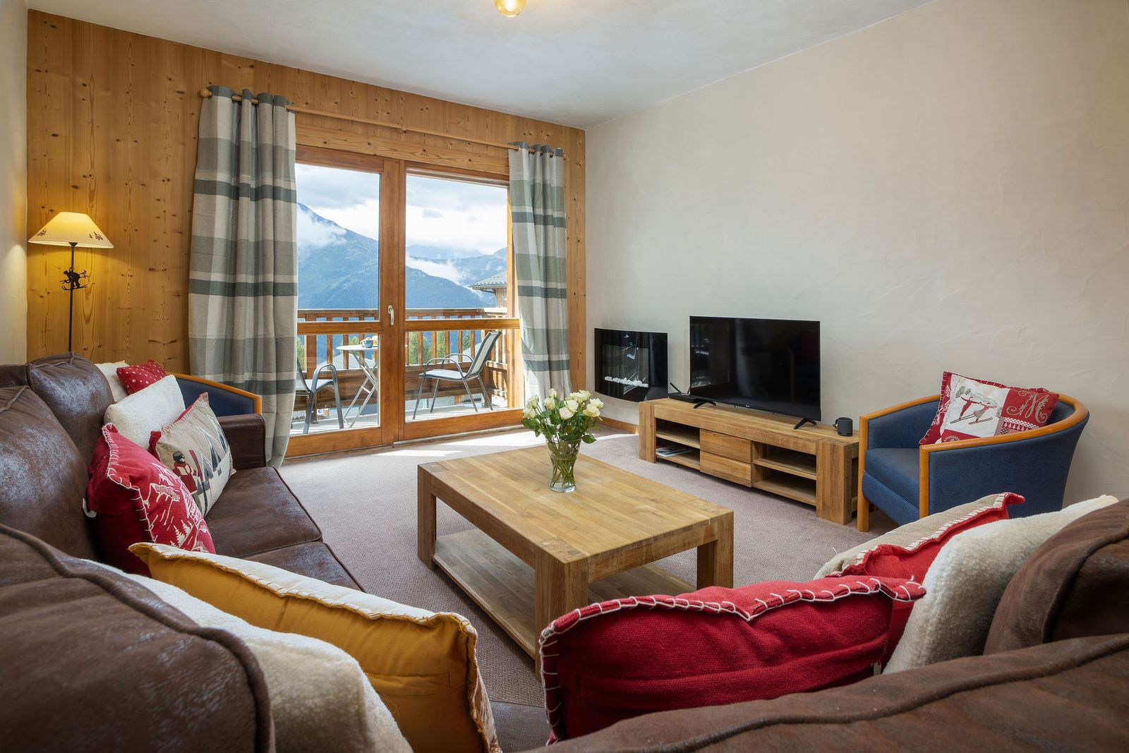 Living room with mountain view